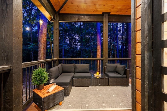 balcony featuring outdoor lounge area