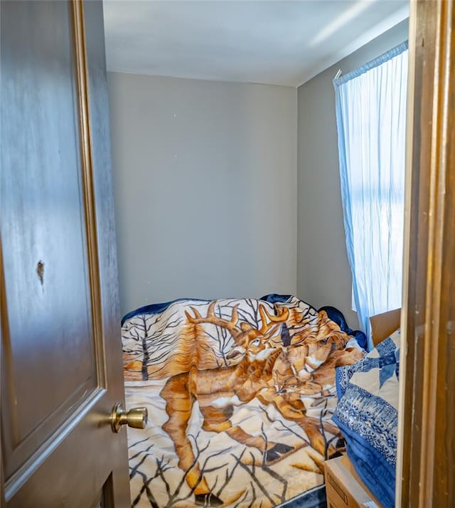 2717 SW 42nd St, Oklahoma City, OK 73119 - bedroom featuring multiple windows