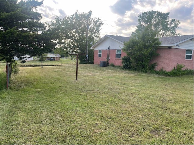 329131 E Lincoln St, Harrah, OK 73045 - view of yard featuring central air condition unit