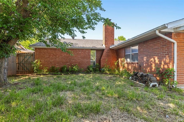 4113 Monica Dr, Del City, OK 73115 - view of yard with a gate and fence