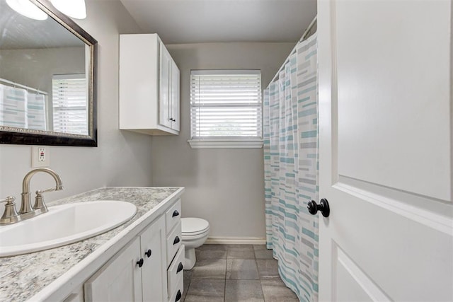 700 Redwood Dr, Noble, OK 73068 - bathroom with vanity and a shower with curtain