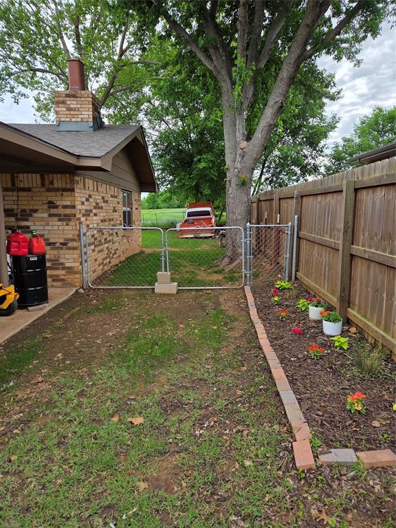 1331 Gross Dr, Maysville, OK 73057 - photo 33