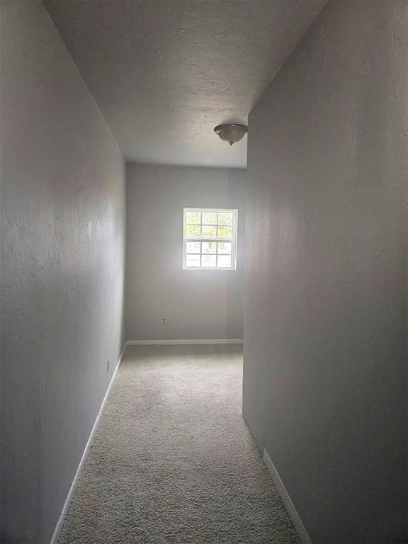 700 W Elm St, Altus, OK 73521 - photo 8