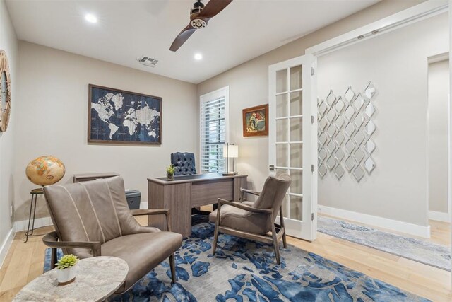 office featuring a ceiling fan, wood finished floors, baseboards, and recessed lighting