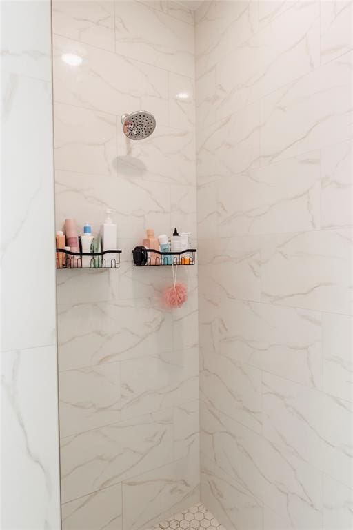 7310 S Brookwater Way, Stillwater, OK 74074 - full bath with tiled shower