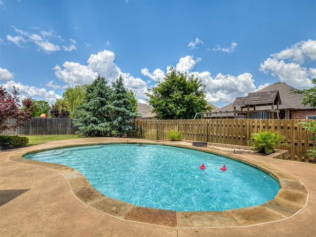 8509 NW 125th St, Oklahoma City, OK 73142 - view of swimming pool with fence