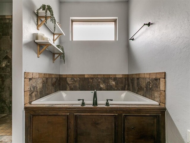 1808 Lago Dr, Moore, OK 73160 - bathroom with a bath