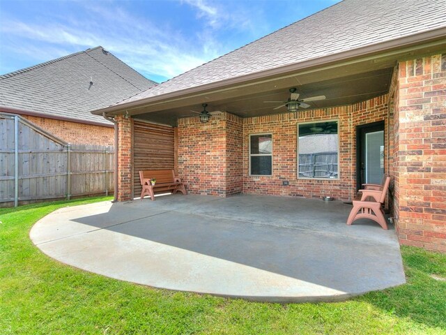 1808 Lago Dr, Moore, OK 73160 - view of patio / terrace featuring a ceiling fan and fence