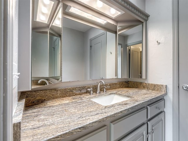 1011 Saint Andrews Dr, Edmond, OK 73025 - bathroom featuring vanity