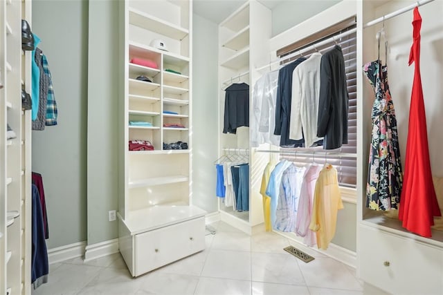 368 Millbrook Dr, Norman, OK 73072 - view of spacious closet