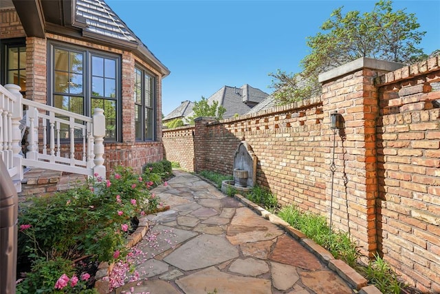 368 Millbrook Dr, Norman, OK 73072 - view of yard featuring fence
