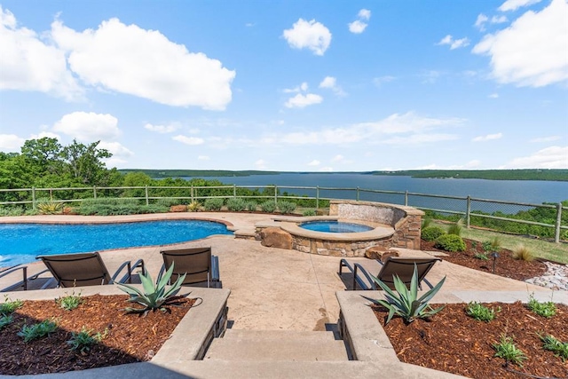 9639 Horizon Cir, Sperry, OK 74073 - view of swimming pool featuring fence, a patio area, a fenced in pool, an in ground hot tub, and a water view