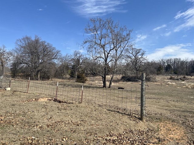 6300 S Hiwassee Rd, Oklahoma City, OK 73150 - view of yard with fence