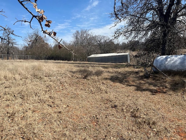6300 S Hiwassee Rd, Oklahoma City, OK 73150 - view of yard featuring fence