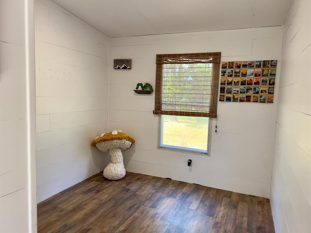 559 Poppy Rd, Broken Bow, OK 74728 - unfurnished room featuring wood finished floors