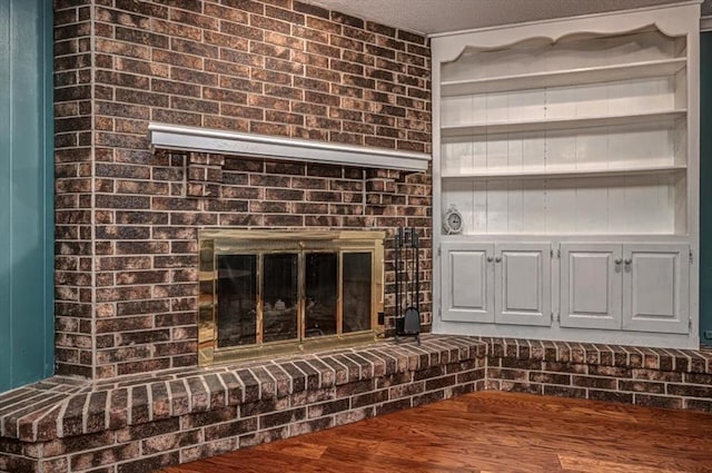 11125 NW 116th St, Yukon, OK 73099 - detailed view of a brick fireplace