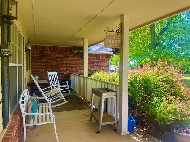 view of patio featuring covered porch