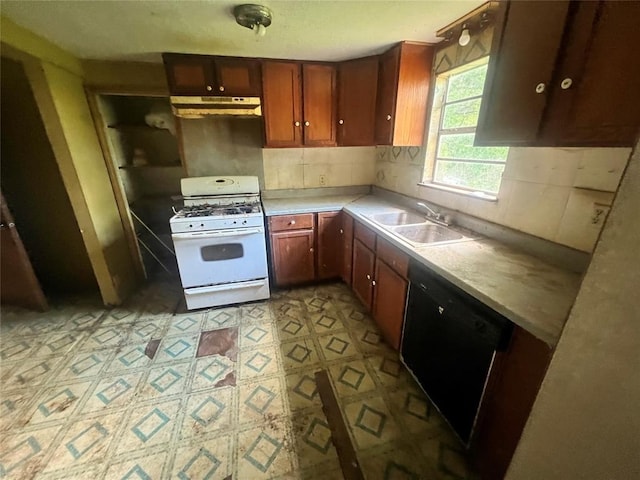 417 W Main St, Maud, OK 74854 - photo 13
