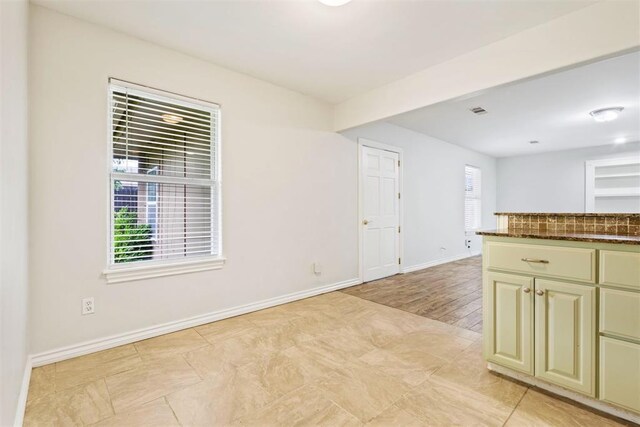 9801 Ashley Pl, Oklahoma City, OK 73120 - unfurnished room featuring baseboards