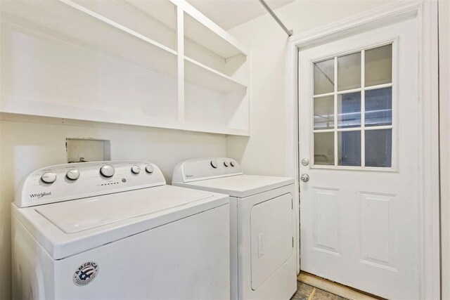 9801 Ashley Pl, Oklahoma City, OK 73120 - washroom featuring washer and dryer