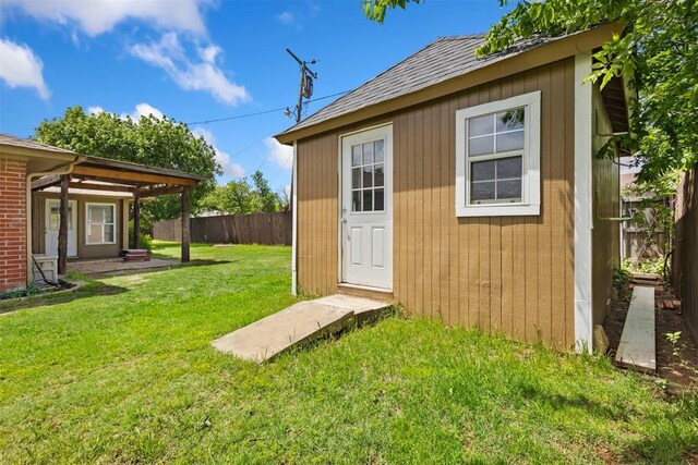 9801 Ashley Pl, Oklahoma City, OK 73120 - view of outbuilding featuring an outbuilding