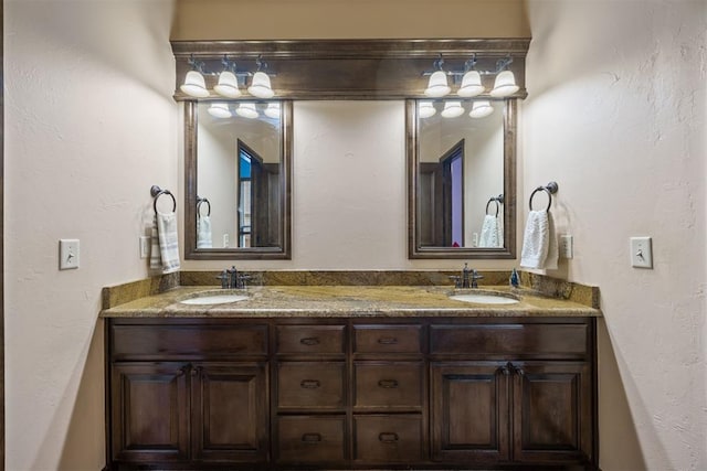 1401 Canyon Bridge Ln, Edmond, OK 73034 - full bath with double vanity