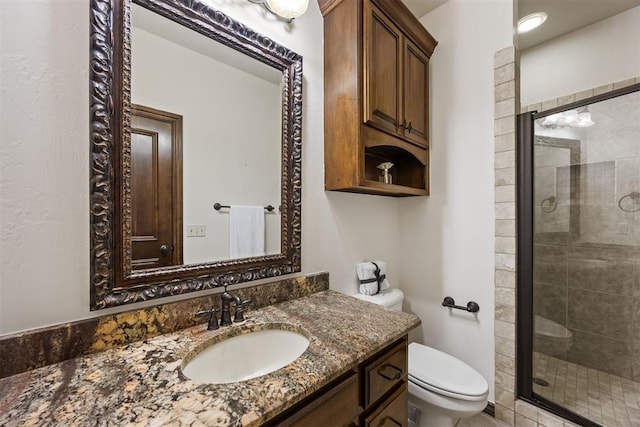 1401 Canyon Bridge Ln, Edmond, OK 73034 - full bathroom featuring a shower stall, toilet, and vanity