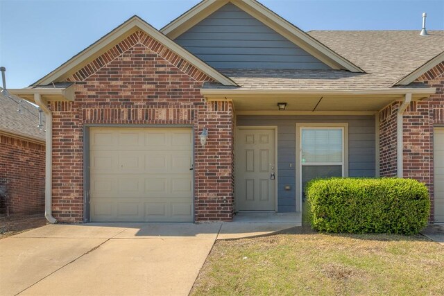 920 SW 92nd St, Oklahoma City, OK 73139 - photo 2