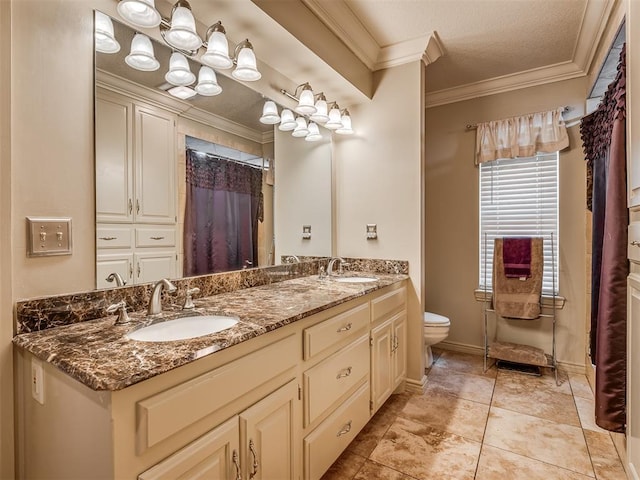 1409 Echohollow Trl, Edmond, OK 73025 - full bath with double vanity, ornamental molding, a textured ceiling, and a shower with shower curtain