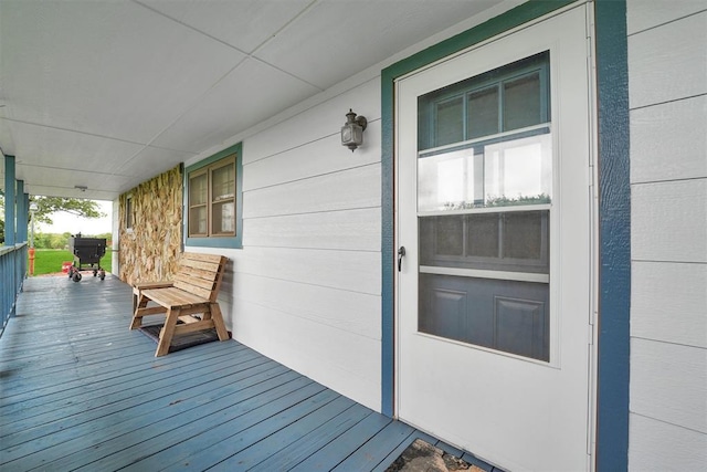 11747 N 2240th Rd, Cordell, OK 73632 - wooden deck featuring a porch