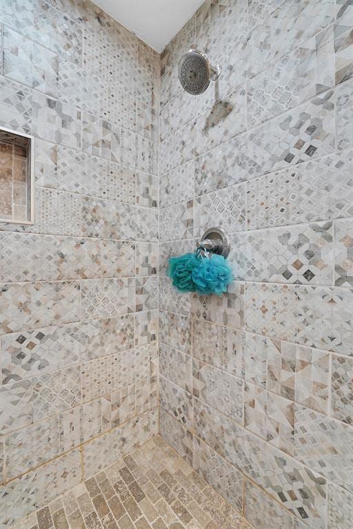 11747 N 2240th Rd, Cordell, OK 73632 - bathroom view of a tile shower