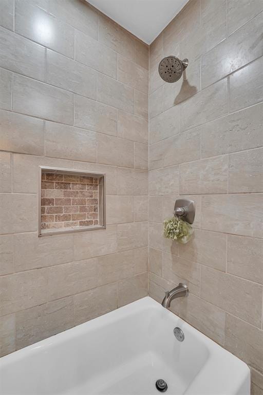11747 N 2240th Rd, Cordell, OK 73632 - bathroom with shower / bath combination