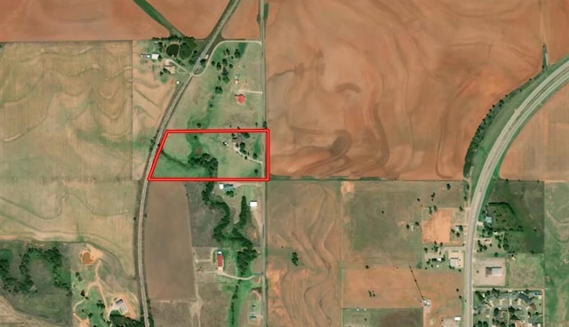 11747 N 2240th Rd, Cordell, OK 73632 - aerial overview of property's location with property parcel outlined