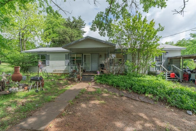 39761 State Highway 59, Byars, OK 74831 - bungalow-style house with covered porch