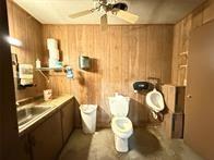 99 Old Hwy, Seminole, OK 74868