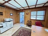99 Old Hwy, Seminole, OK 74868