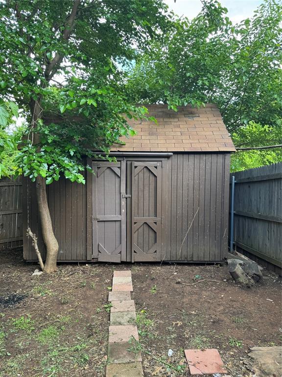 7300 NW 101st St, Oklahoma City, OK 73162 - photo 17