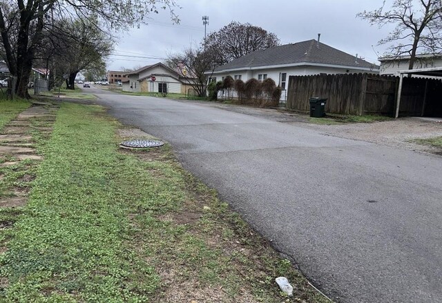 1212 W Wyandotte Ave, Sulphur, OK 73086