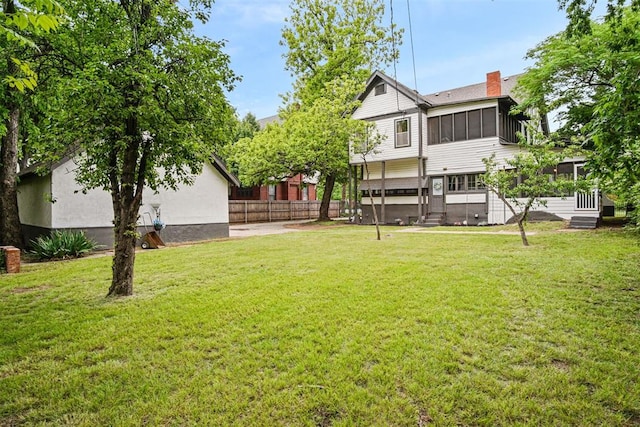3715 N Mckinley Ave, Oklahoma City, OK 73118 - view of yard featuring a sunroom