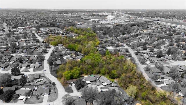 12177 Hollyrock Dr, Yukon, OK 73099