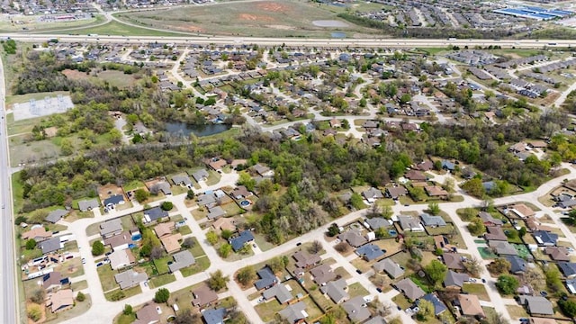 12177 Hollyrock Dr, Yukon, OK 73099
