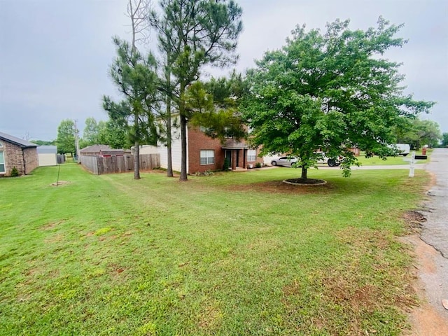 416 S Harrison Ave, Blanchard, OK 73010 - view of yard