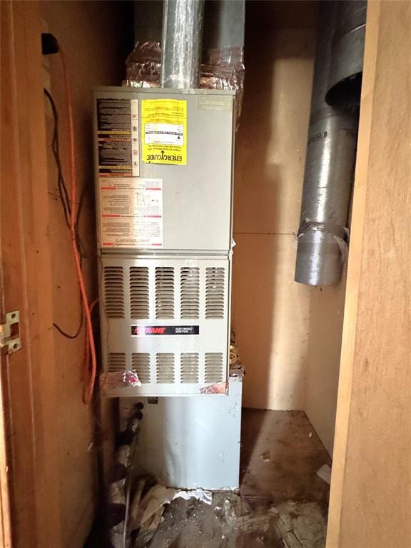 utilities with heating unit