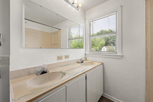 2545 W Eubanks St, Oklahoma City, OK 73112 - full bath with double vanity