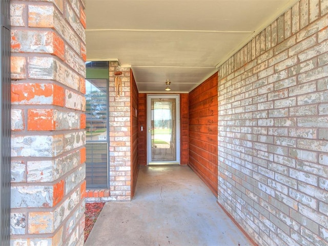 entrance to property with covered porch