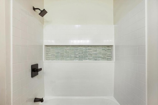 825 W Colorado Ave, Chickasha, OK 73018 - bathroom featuring shower / washtub combination
