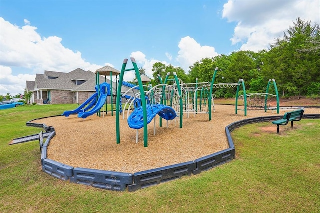 8400 Poplar Dr, Edmond, OK 73034 - community playground featuring a yard
