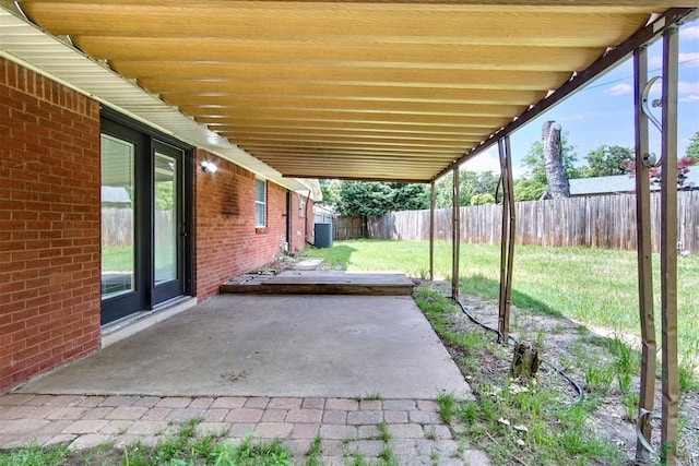 2528 Oakridge Dr, Bethany, OK 73008 - view of patio / terrace with cooling unit