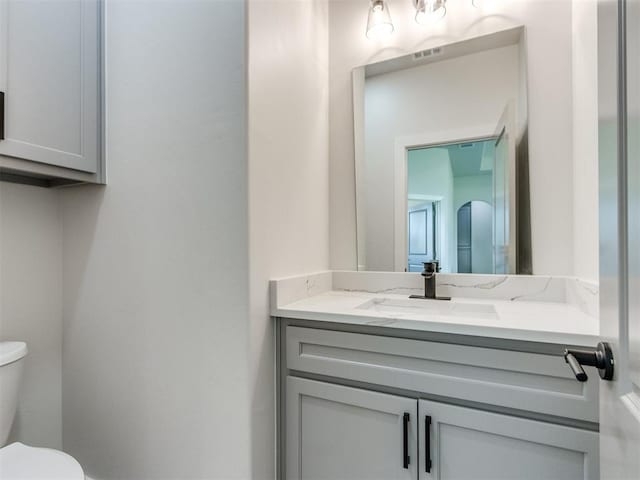 4850 Ranchero Dr, Edmond, OK 73025 - bathroom with toilet and vanity