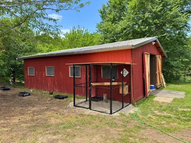 377056 E 1040th Rd, Okemah, OK 74859 - view of poultry coop featuring fence